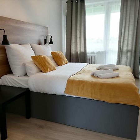 City Apartments Przy Szpitalu 兹戈热莱茨 外观 照片