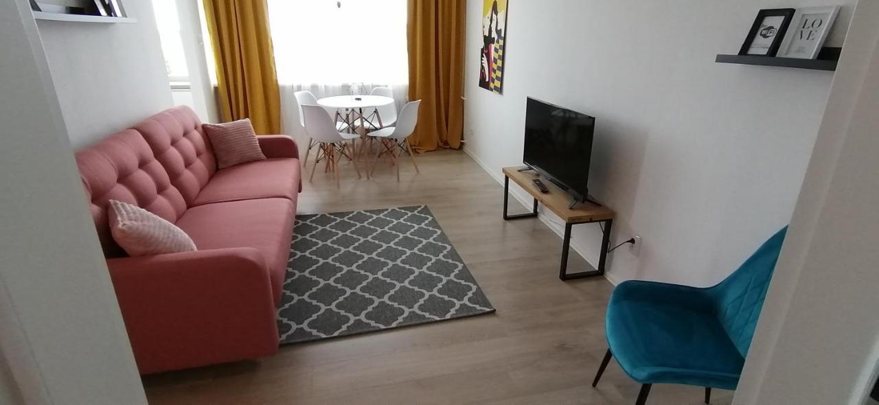 City Apartments Przy Szpitalu 兹戈热莱茨 外观 照片